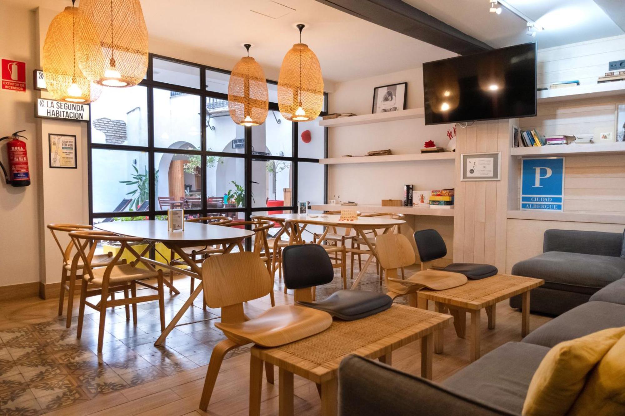 Hostal U-sense For Sevilla