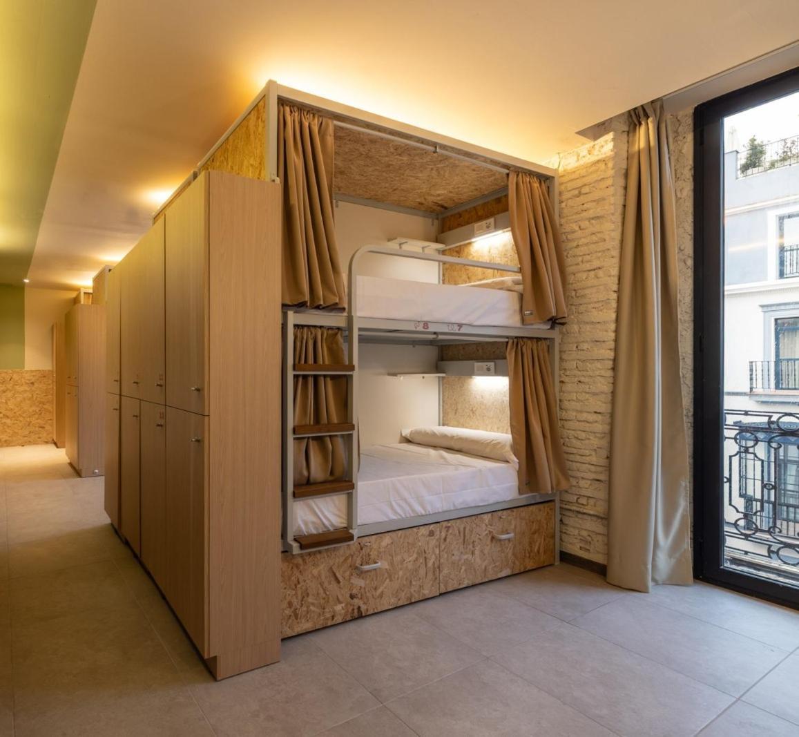 The Loft House Hostal *