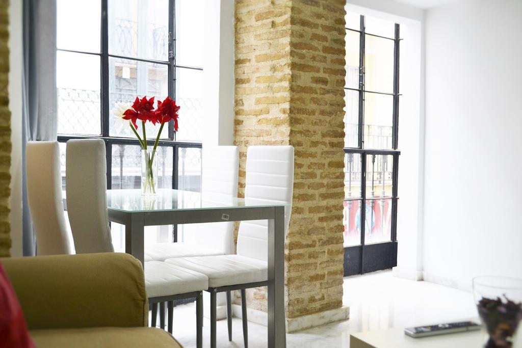 Apartamento Reservaloen Mariano De Cavia Sevilla
