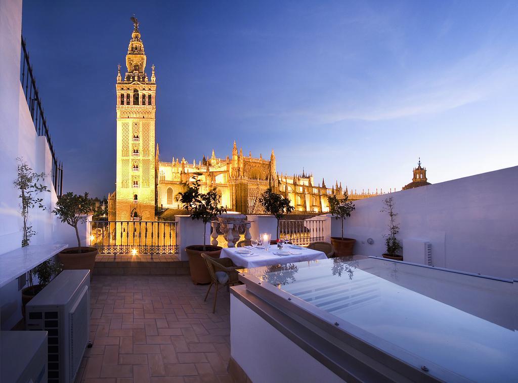 Alemanes Gradas Luxury