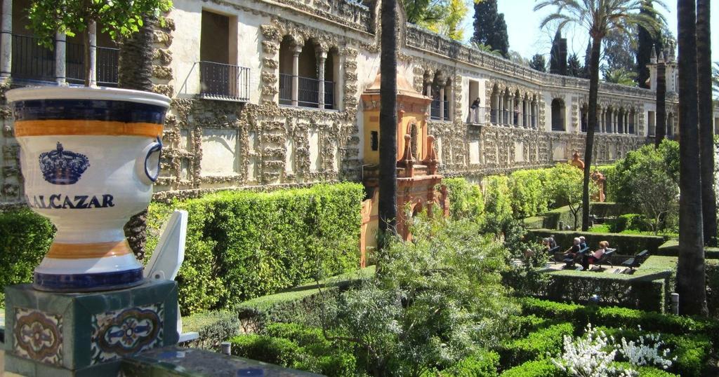 Like - Museo Apartment Seville