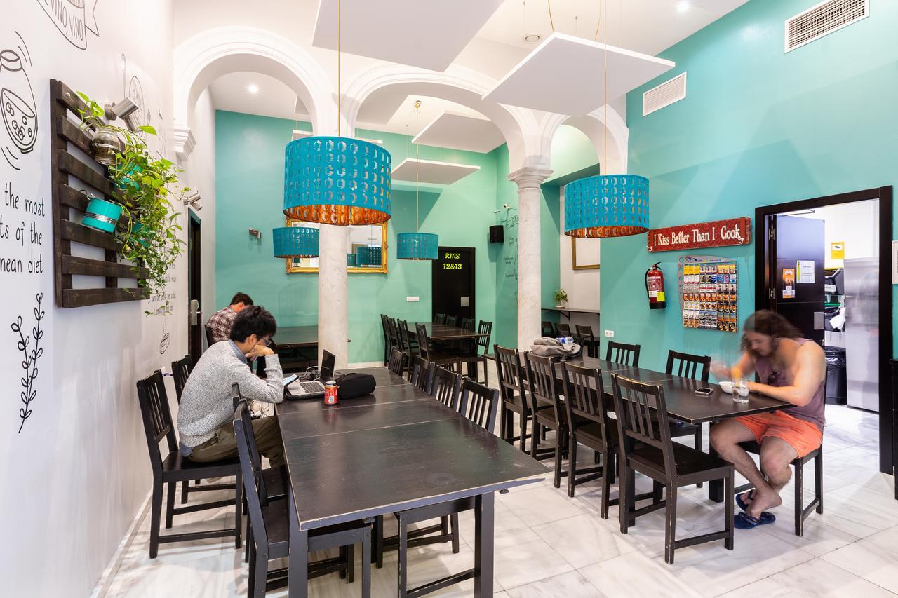 Joy Plaza De Armas Hostel