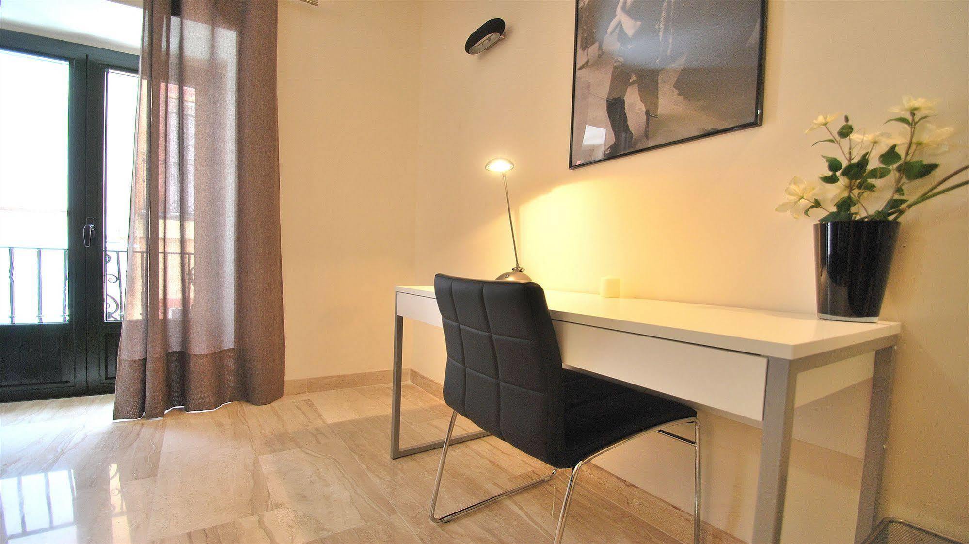 Living Centro Maestranza Apartamento