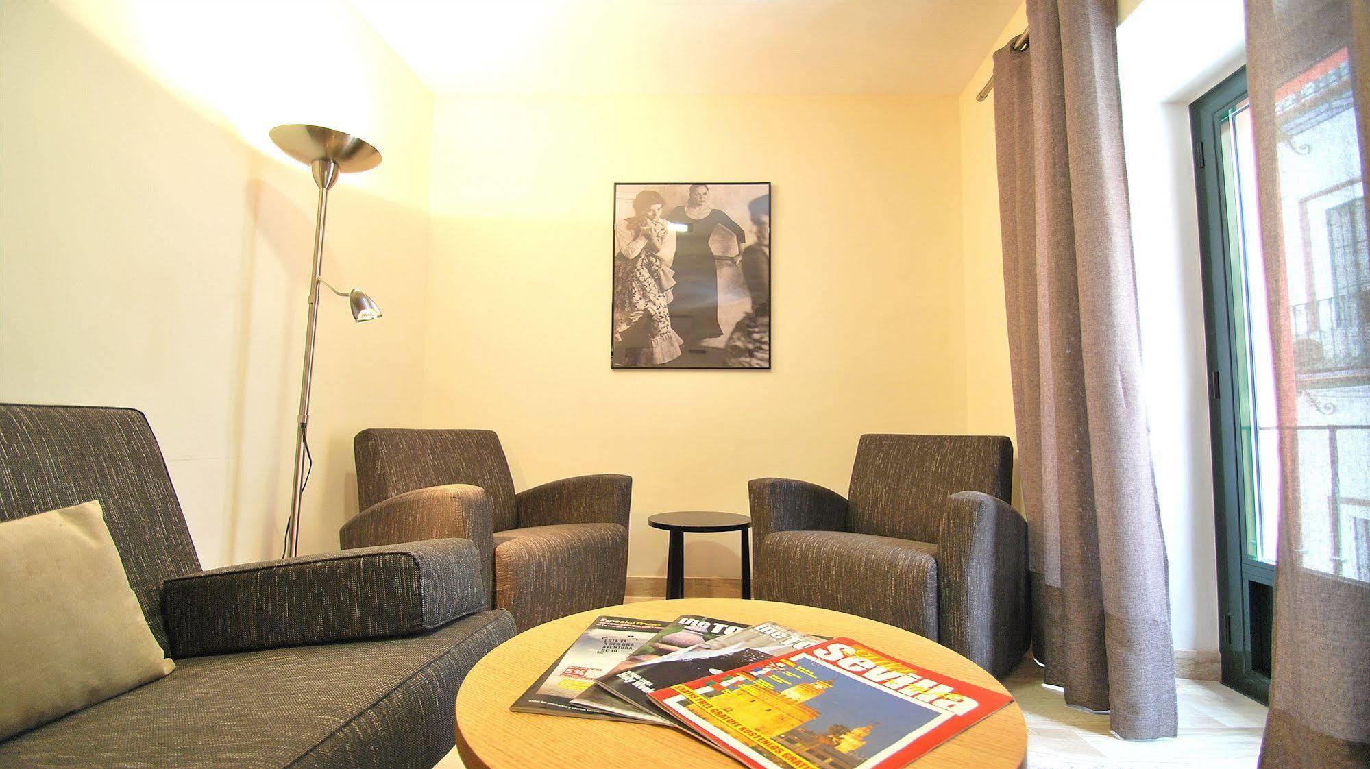 Living Centro Maestranza Apartamento *