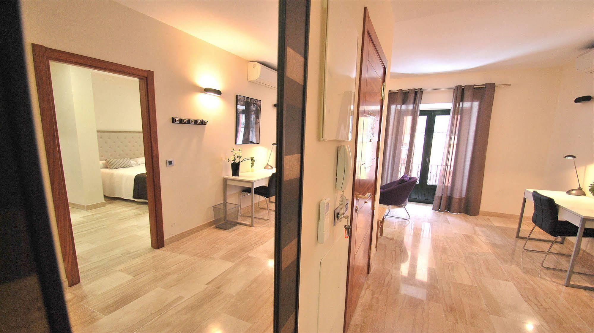 Living Centro Maestranza Apartamento