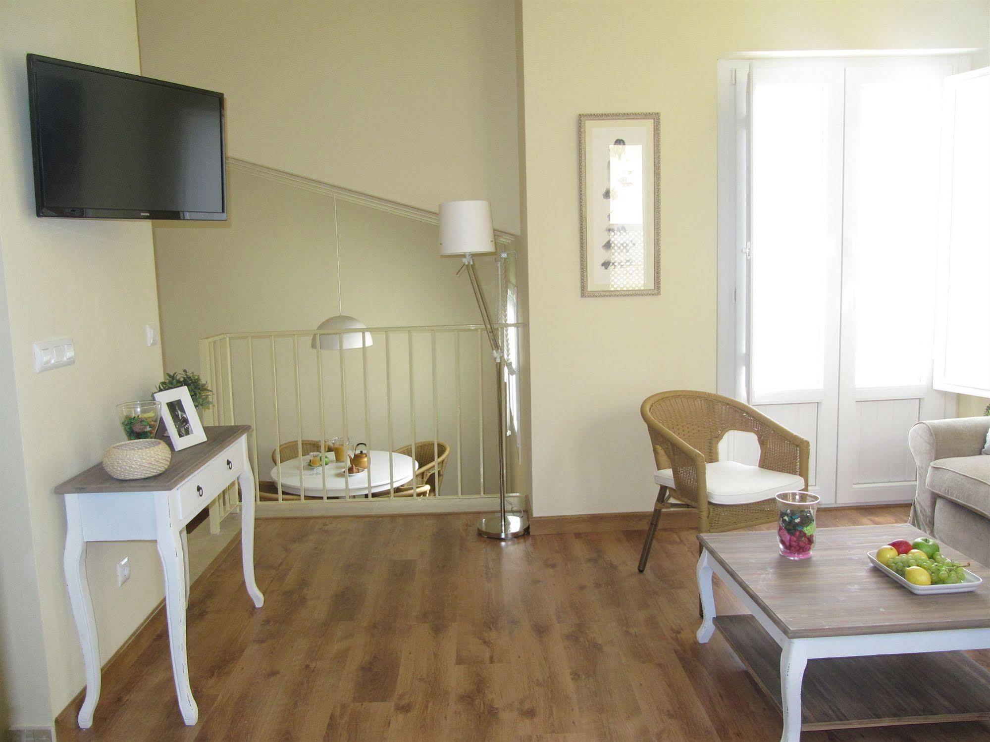 Apartamento Life San Vicente Sevilla