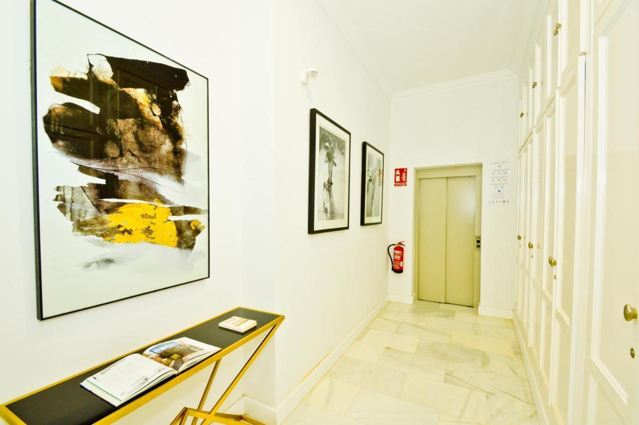 Ninesuites Seville