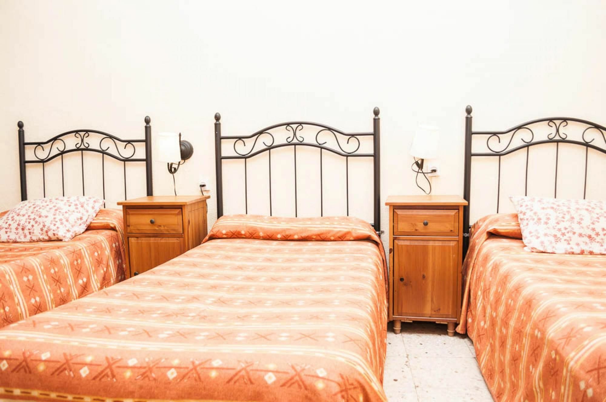 Guest house La Montorena 2*