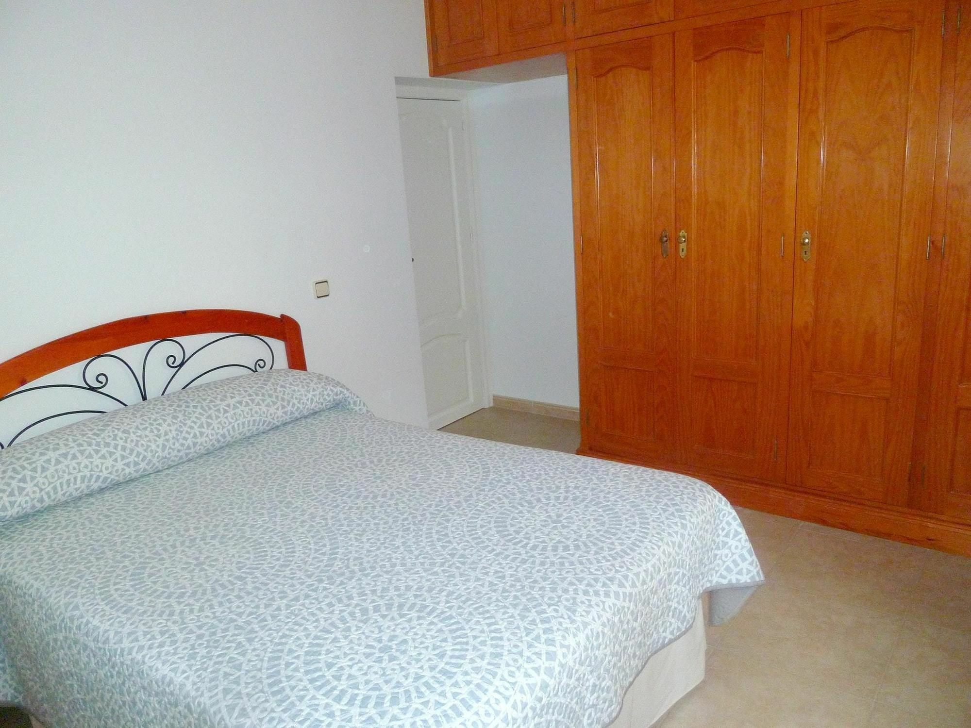 With 2 Bedrooms In Sevilla, With Wifi * Sevilla