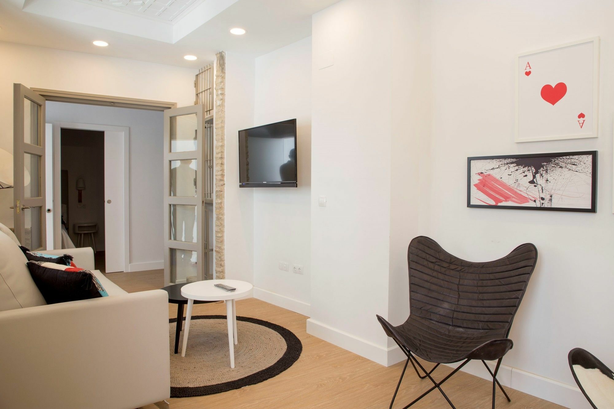 Ninesuites Seville