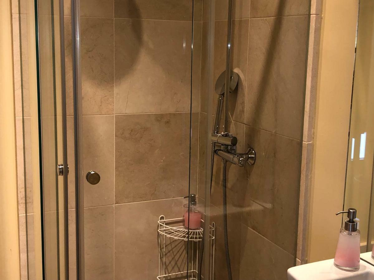 Life San Vicente Apartamento