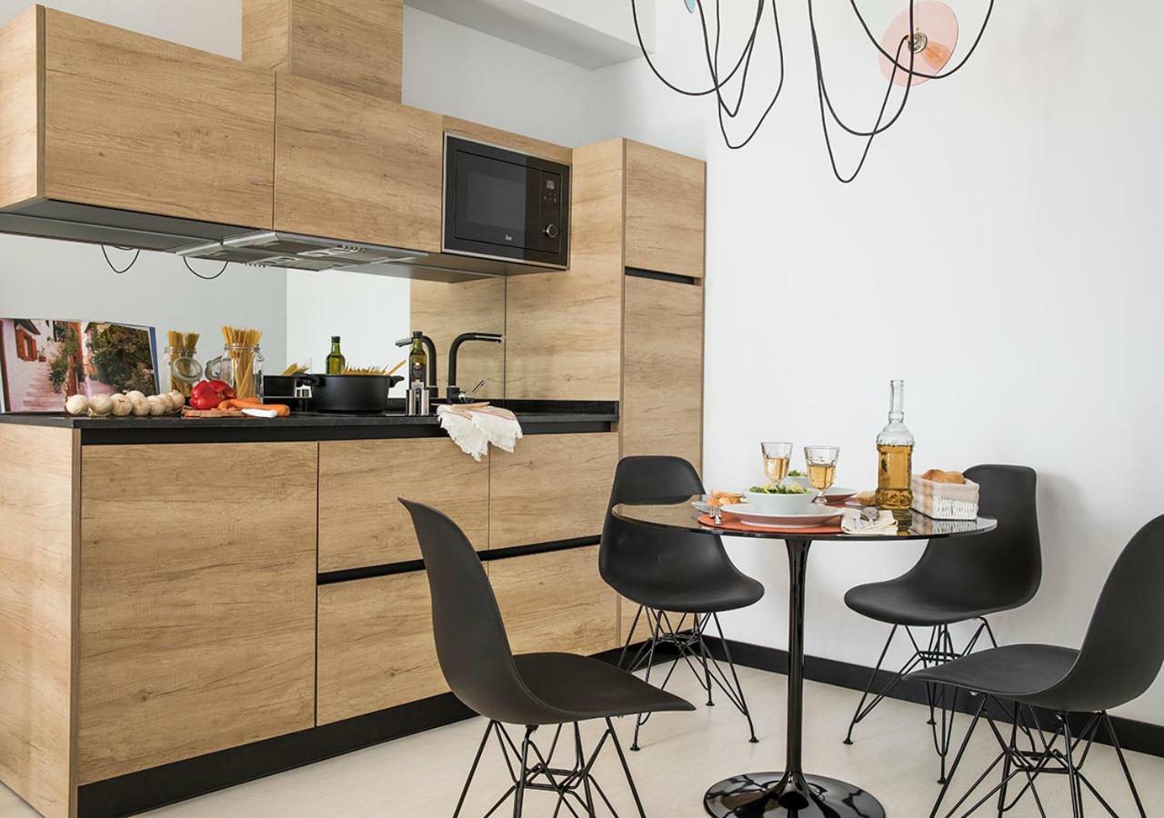 Feria Pool & Luxury Apartment Seville