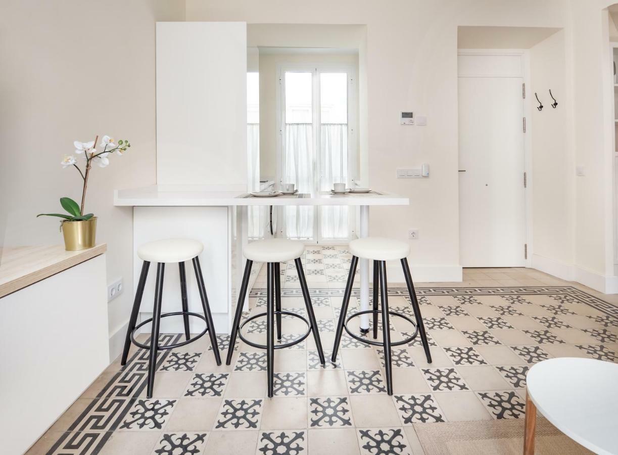 In Luxury V33-1a Apartment *