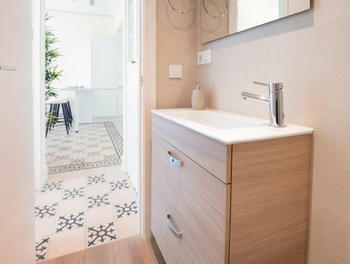 Apartment In Luxury V33-1a *