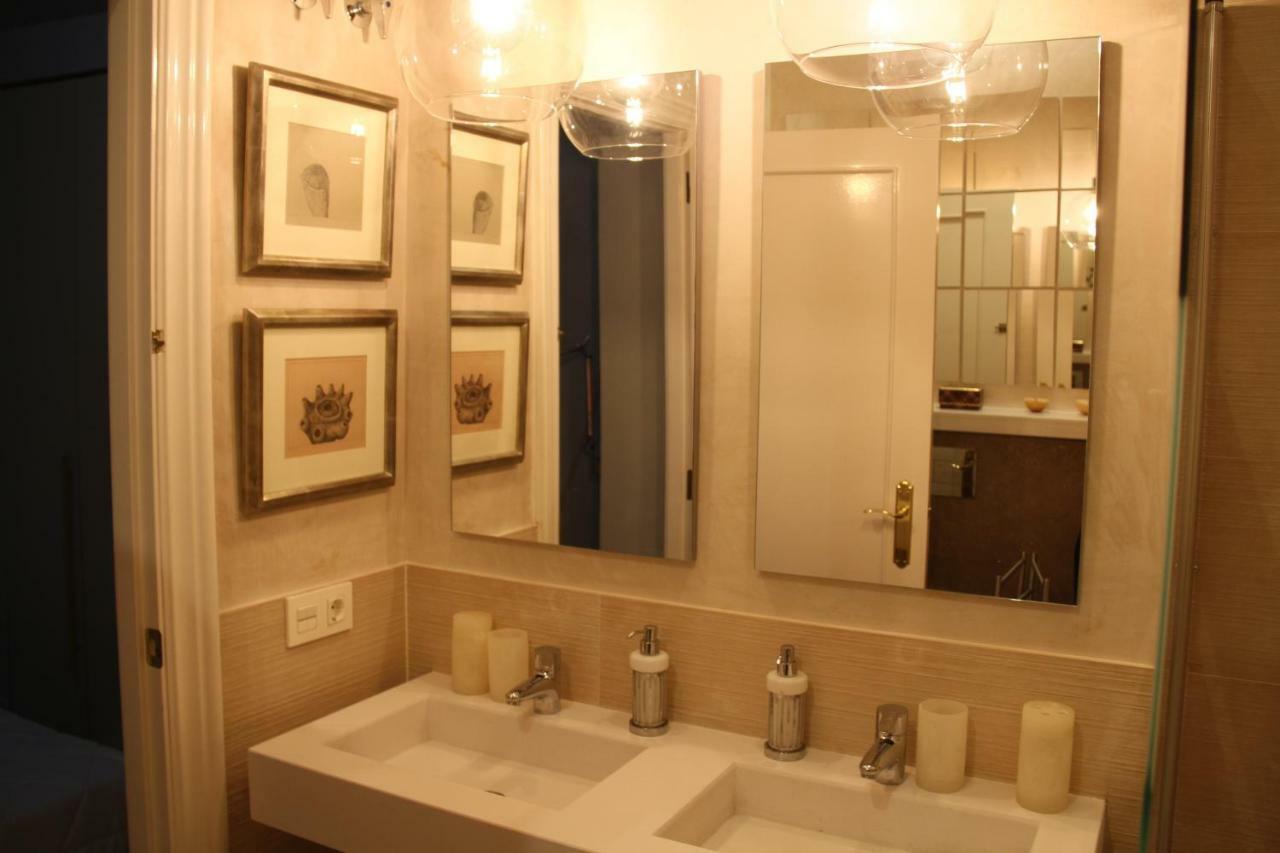 Luxurious 2 Bedroom Flat In A Historic Building Seville