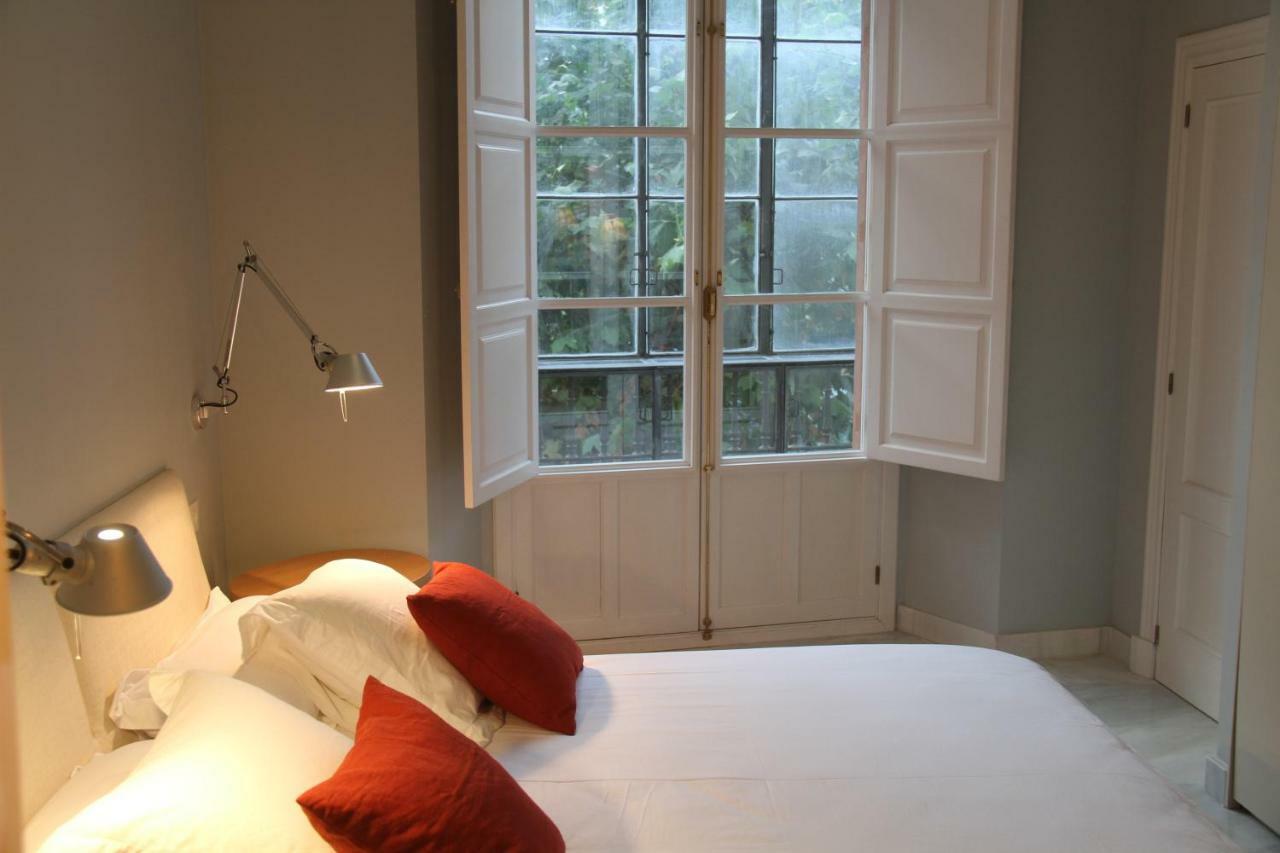 Luxurious 2 Bedroom Flat In A Historic Building Seville