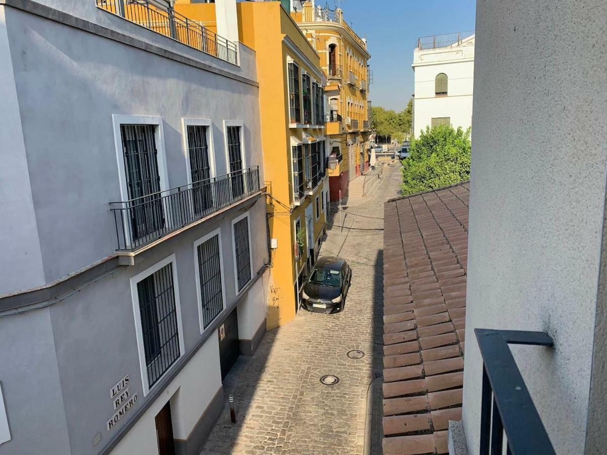 Luz Y Tranquilidad En El Casco Histórico - Parking Gratis Apartamento Sevilla
