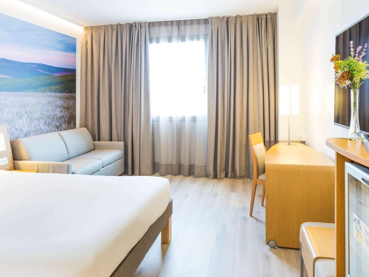 Novotel 4*