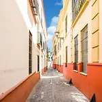 Comfy Holiday Home In Seville Near Town Centre