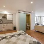 Radiant Holiday Home In Seville Near River