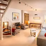 Centuria Macarena, apartamento dúplex