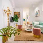 Unico Alcazar Apartment