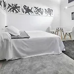 Dalia Modern & Luxury