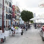 TRIANA en plena calle BETIS MARAVILLOSO Apart.