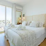 San Pablo Deluxe Suite by Valcambre