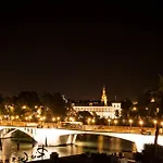 Ático Con Vistas A La Torre Del Oro Y Catedral