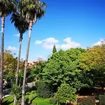 Bright Modern Residencial Home - Single Room With Shared Bathroom Near Airport