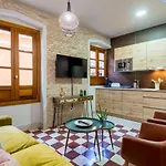 Doña Elvira Suites Cathedral