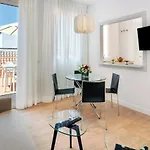 Apartamentos Metrópolis