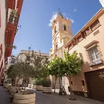 San Isidoro Cathedral Oasis by Valcambre