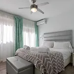 Triana Maestro Deluxe By Valcambre
