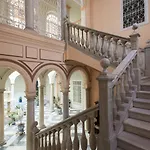 Cozy Apartment In House-Palace With Private Patio