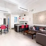 Aoa Green Gardens Suites