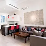 Aoa Green Gardens Suites