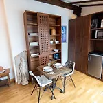 Suay Apartments