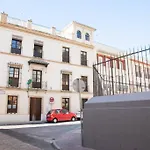 Beautiful Silent Apartment Private Parking