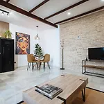 Requena Suite Apartment