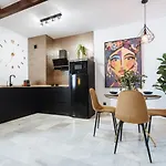 Requena Suite Apartment