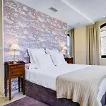 Suites Murillo Alcázar