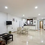 Agradable Apartamento San Lorenzo