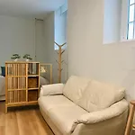 POR AMOR DE DIOS Apartamento