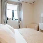 Acogedor Apartamento Jose Laguillo.