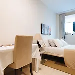 Acogedor Apartamento Jose Laguillo.