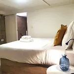 Isg Apartments Feria 106