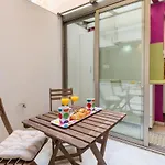 Goles Courtyard With Parking By Valcambre