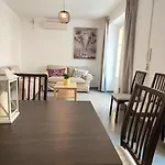 Apartamento Suite Murillo-Plaza De La Magdalena